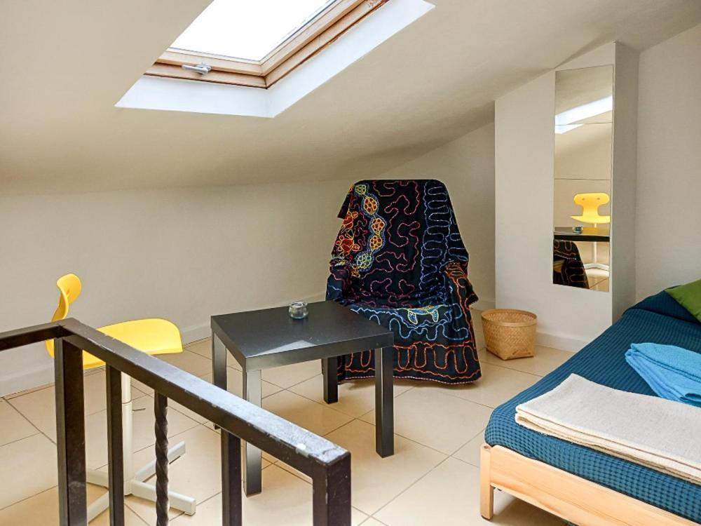 מלון אל מדאנו Casa La Sonrisa Shared House מראה חיצוני תמונה